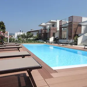 https://bio-suites-pacinotti.hotelinveneto.com